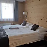 호텔 Hahnenmoos 아델보덴