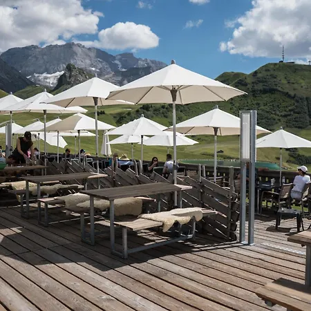 Hahnenmoos Hotel *